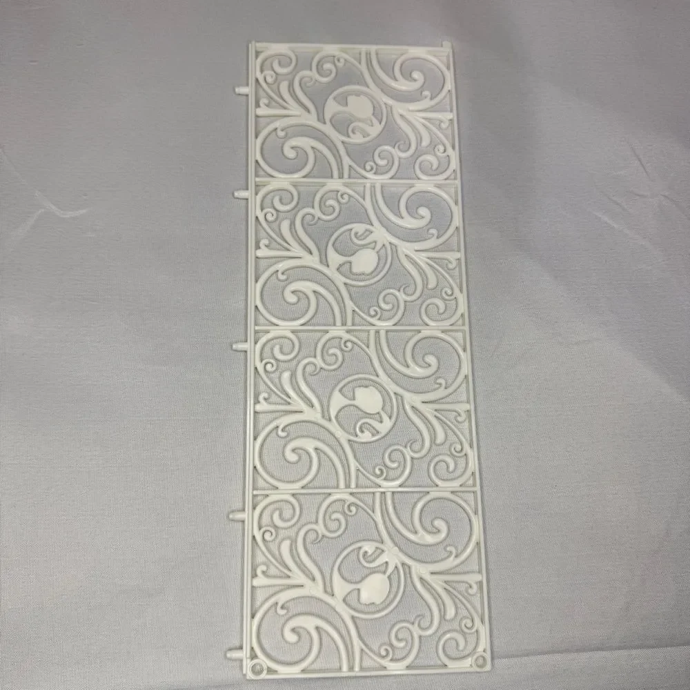 2008 Mattel Dream House Townhouse Fence Replacement Piece